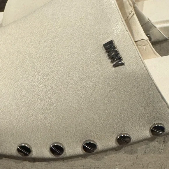 DKNY Alvy Platform Wedge Sandal - Picture 4 of 9